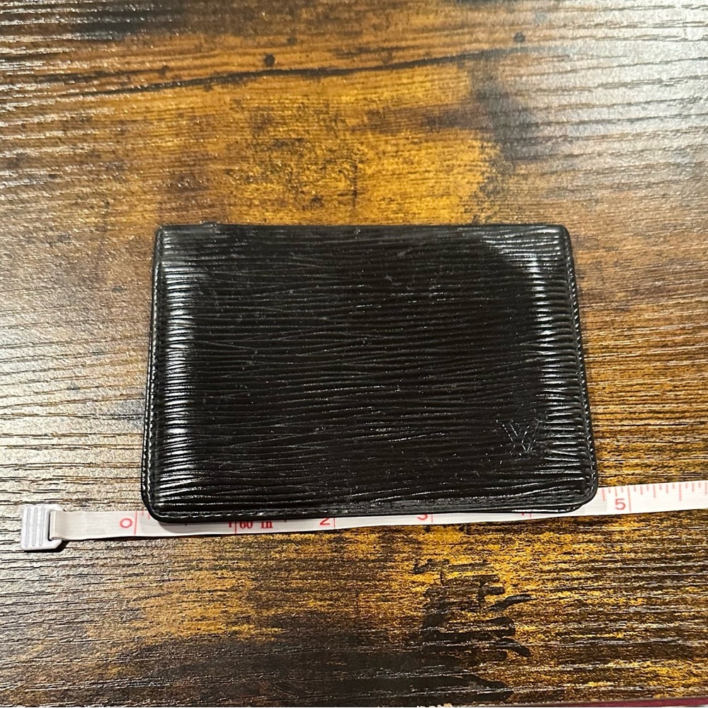 LOUIS VUITTON EPI BLACK BUSINESS CARD HOLDER - Picture 7 of 11